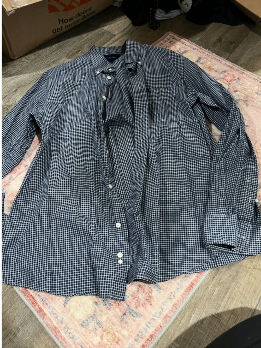 Faconnable button down size‎ L
